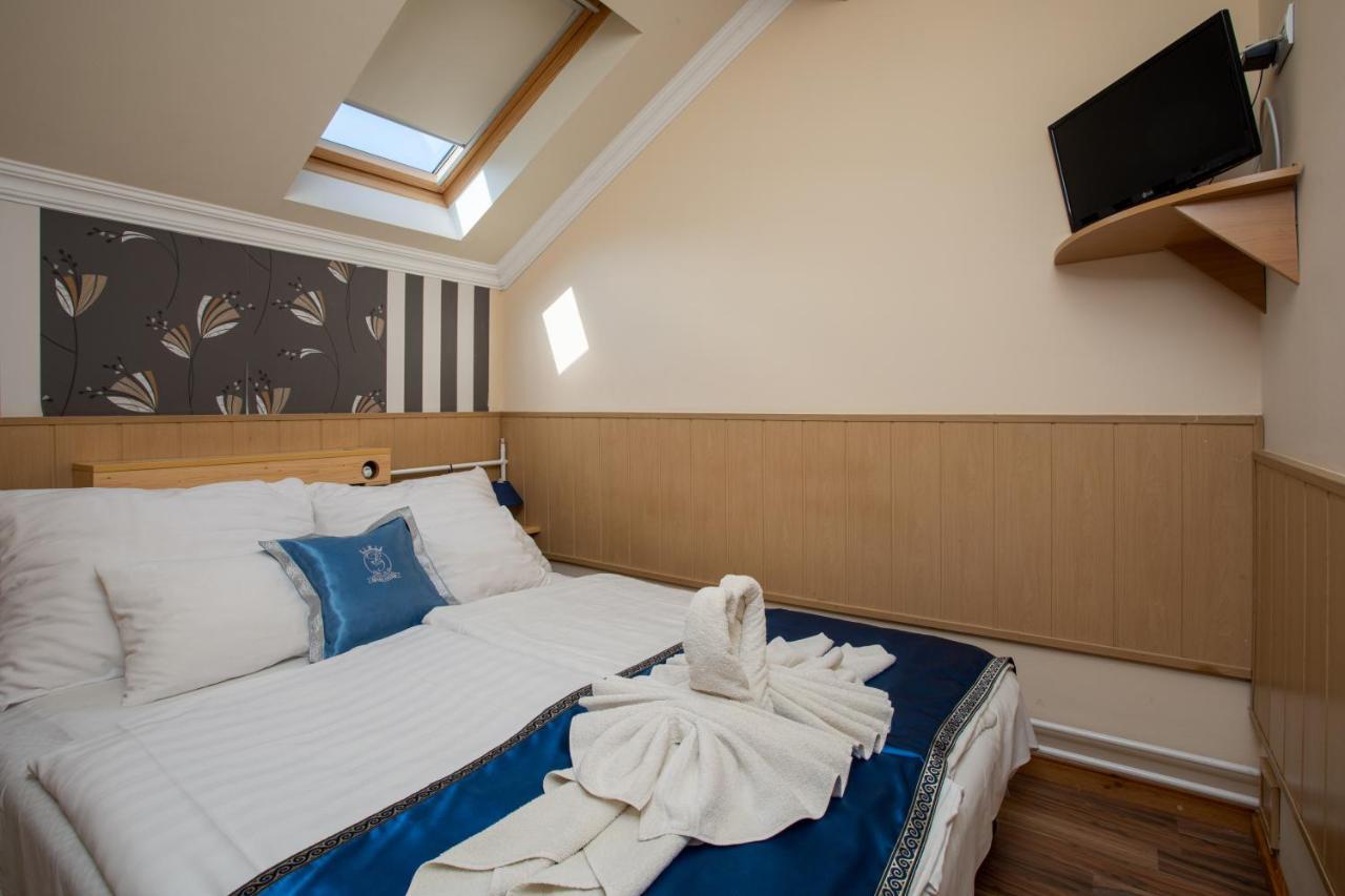 Illes Hotel Szeged Eksteriør billede