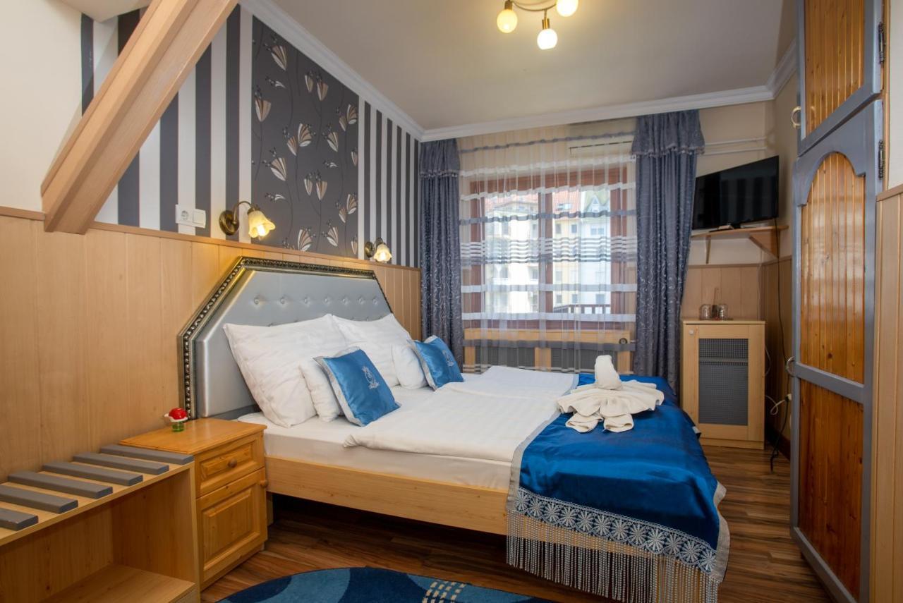 Illes Hotel Szeged Eksteriør billede